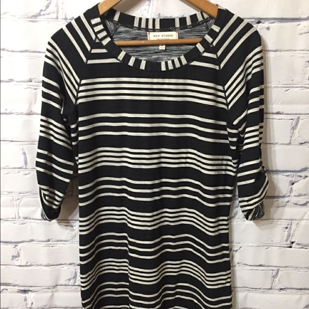 Max Studio medium dress